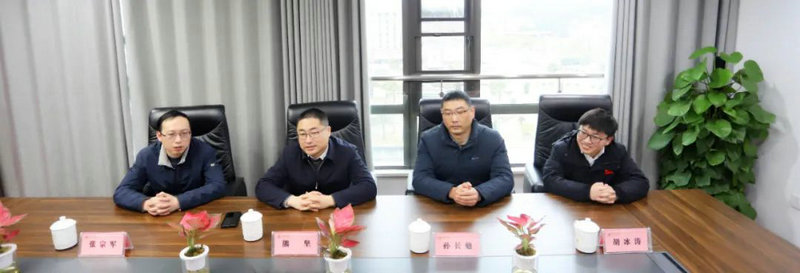 團市委副書記熊堅走訪金開集團