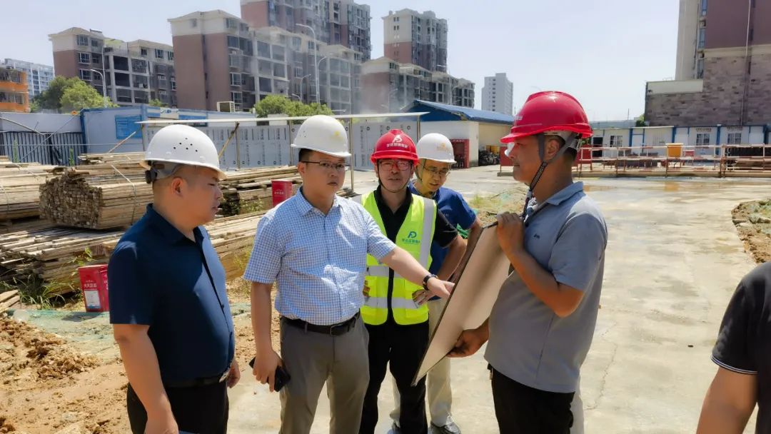 胡許亮帶隊(duì)調(diào)度集團(tuán)重大重點(diǎn)項(xiàng)目建設(shè)