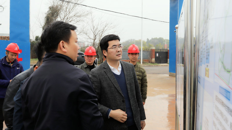 賀敏調研集團重大重點項目建設推進情況